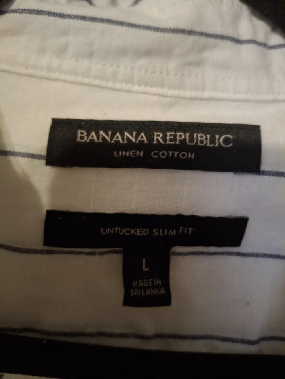 Banana Republic Men's White Vertical-Stripe Button-Up Shirt